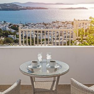 Double or Twin Room Sea View